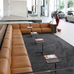 BMW showroom Daeninck 4